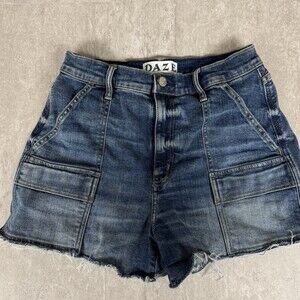 Daze Just Right Jean Shorts Women's 27 Button Up Cuffed Distressed Medium Denim